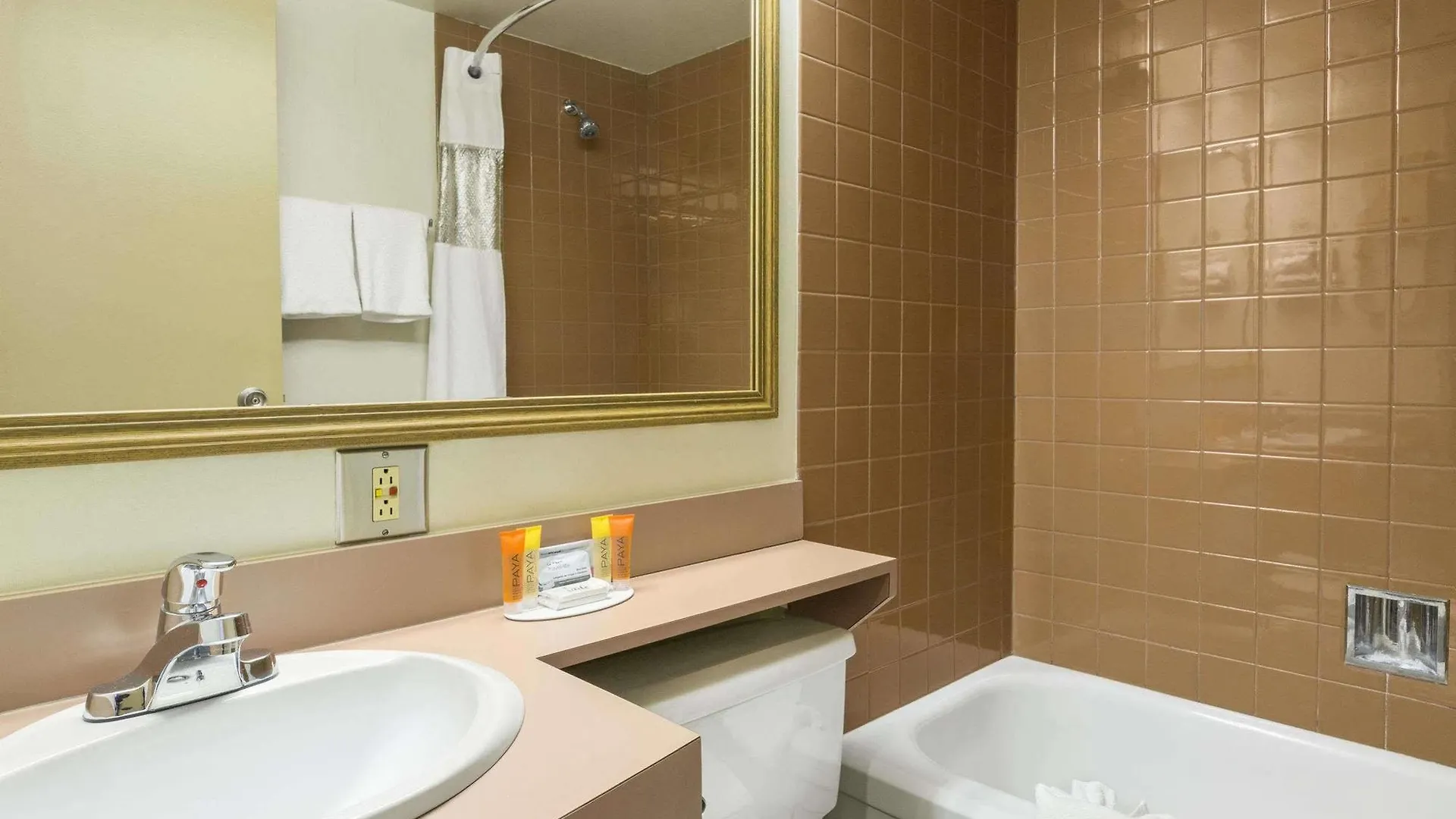 Travelodge By Wyndham Edmonton East Canada